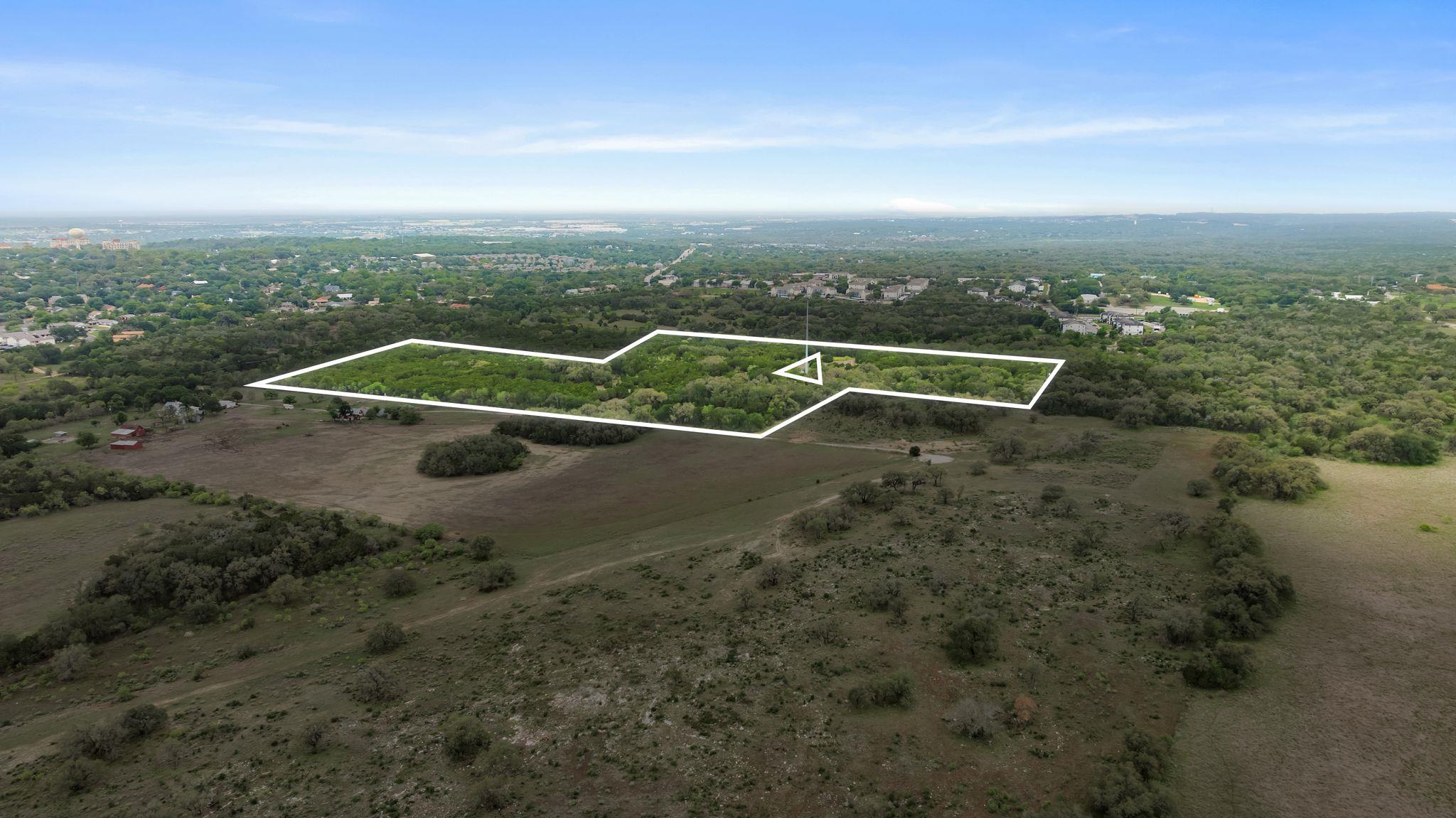 175 Eastwood Ln, San Marcos, TX 78666