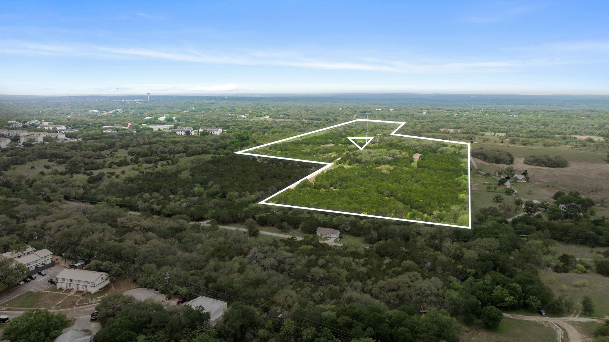 175 Eastwood Ln, San Marcos, TX 78666