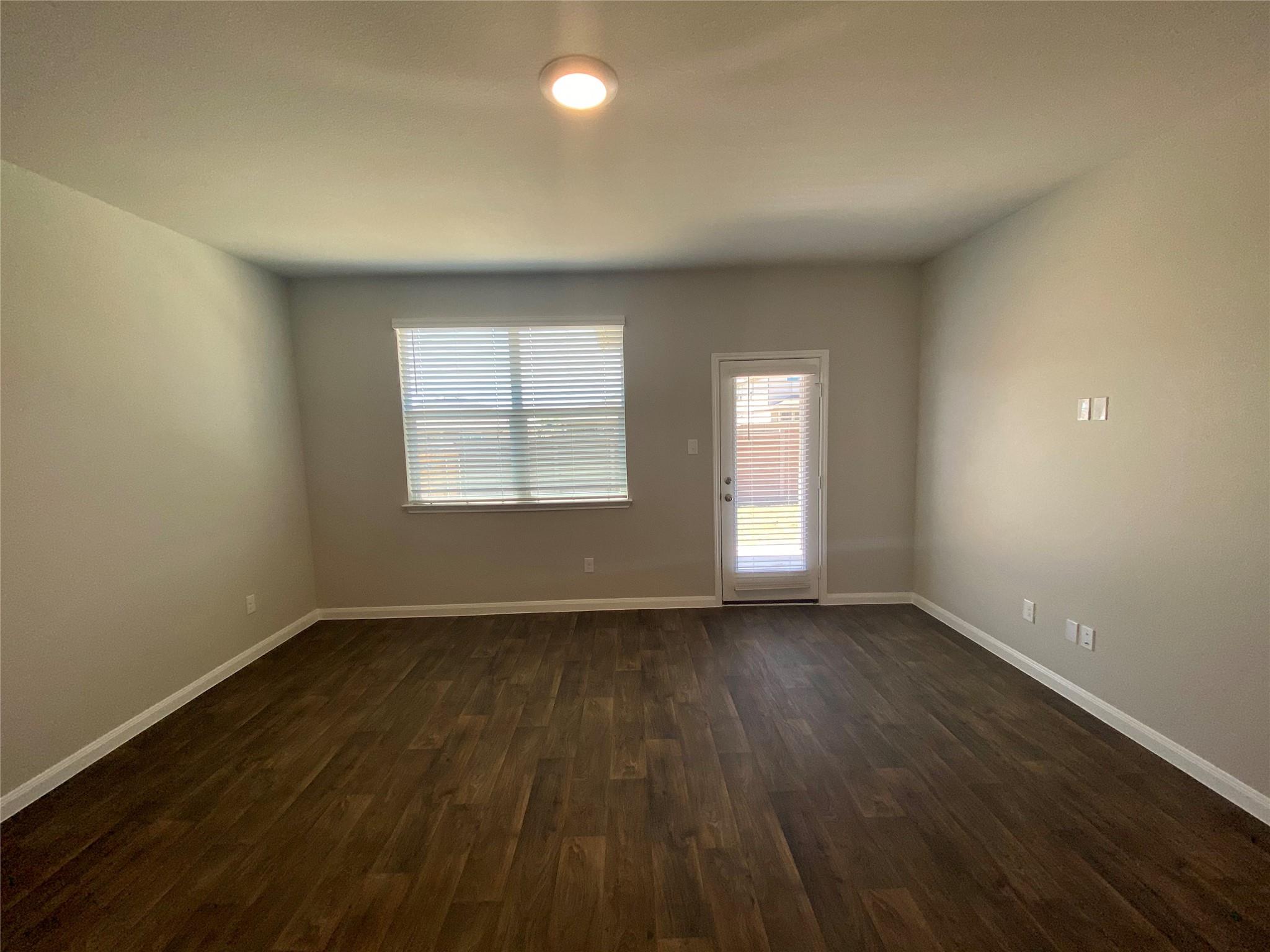 230 Cherry Laurel Ln, Kyle, TX 78640