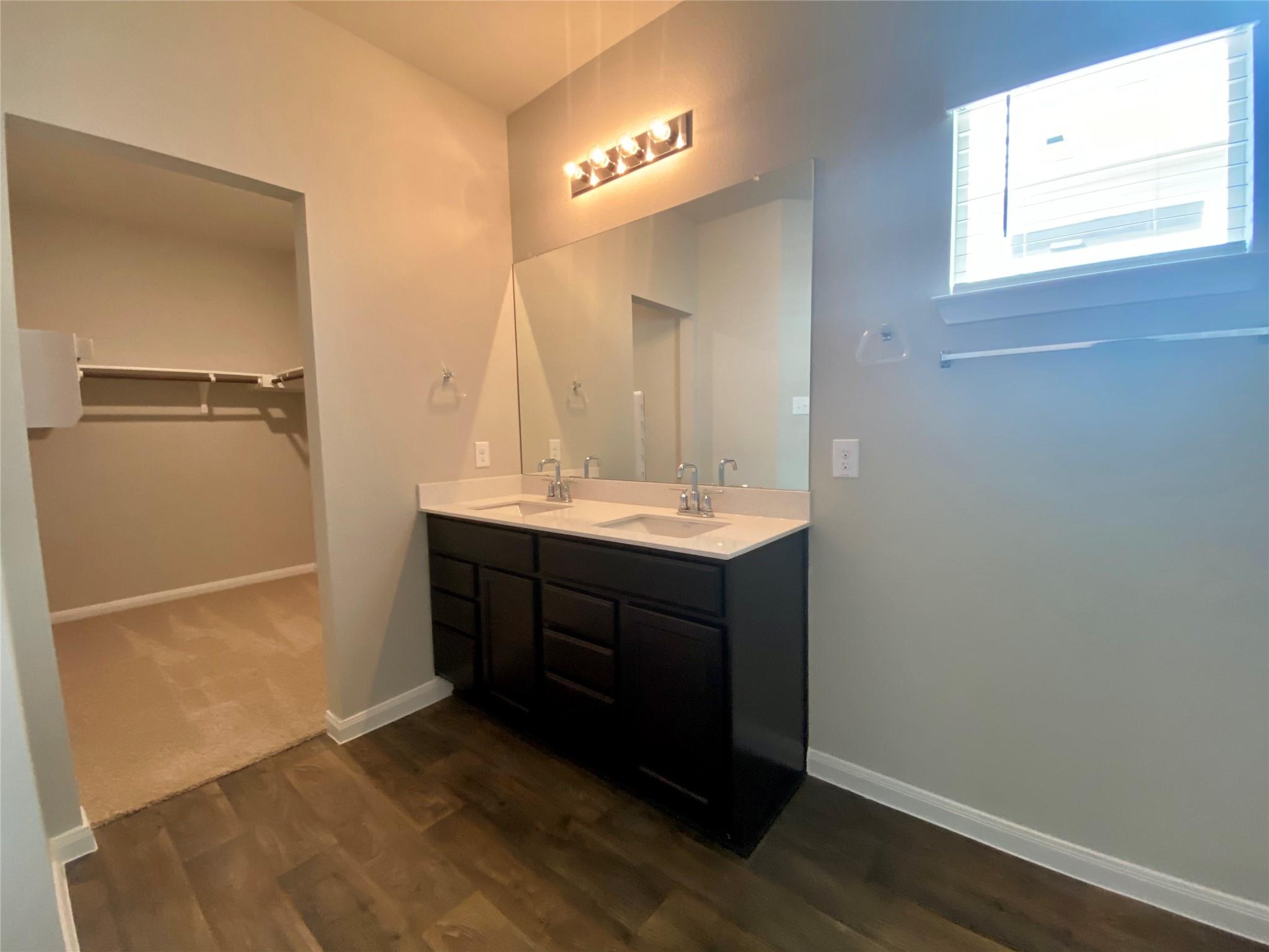 230 Cherry Laurel Ln, Kyle, TX 78640