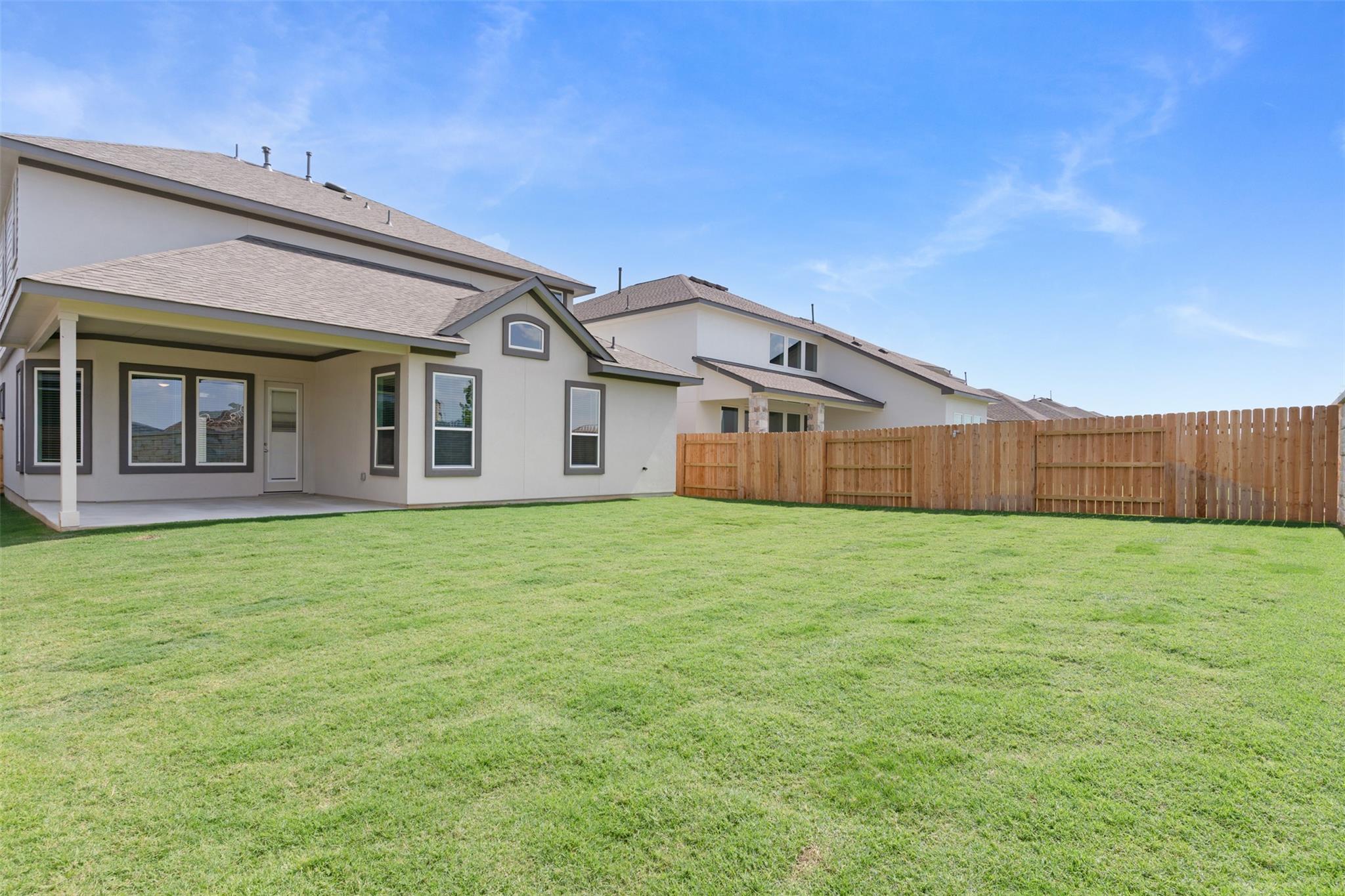 217 Montecido Dr, Liberty Hill, TX 78642