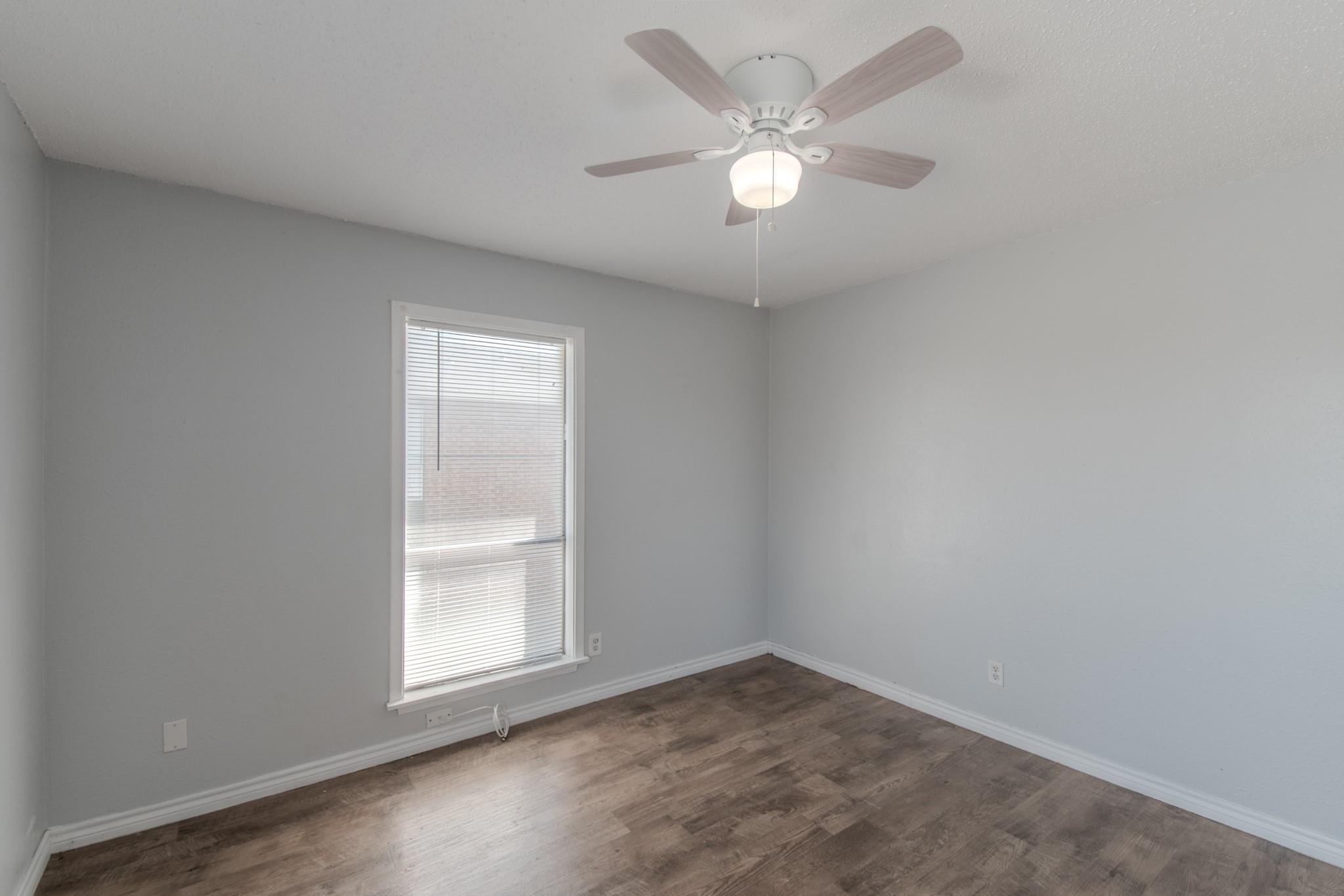 100 Uhland Rd # 3, San Marcos, TX 78666