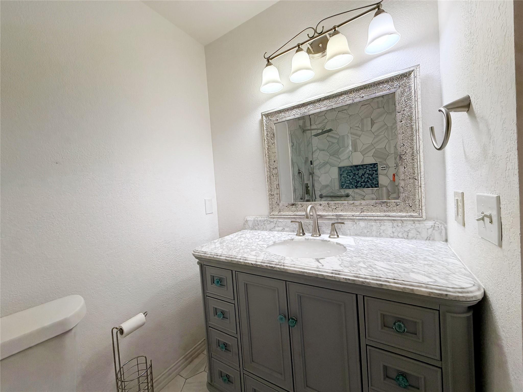 2224 Coats Cir, Austin, TX 78748