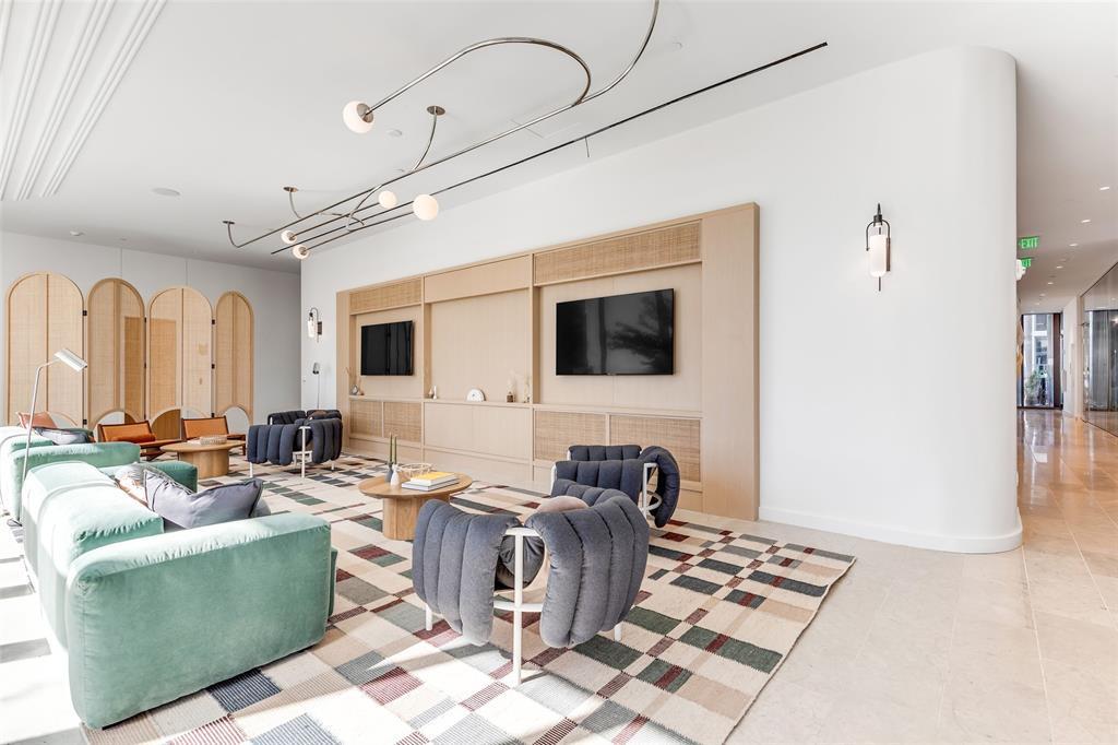 44 East Ave # 3109, Austin, TX 78701