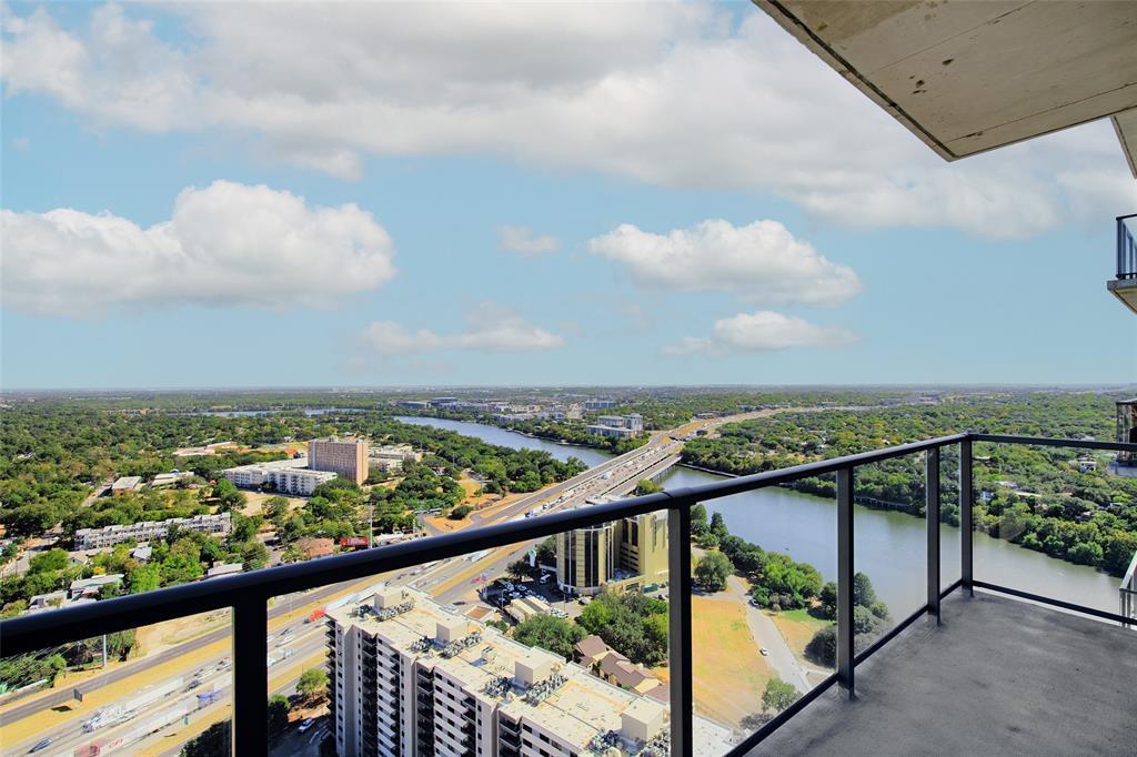 44 East Ave # 3109, Austin, TX 78701