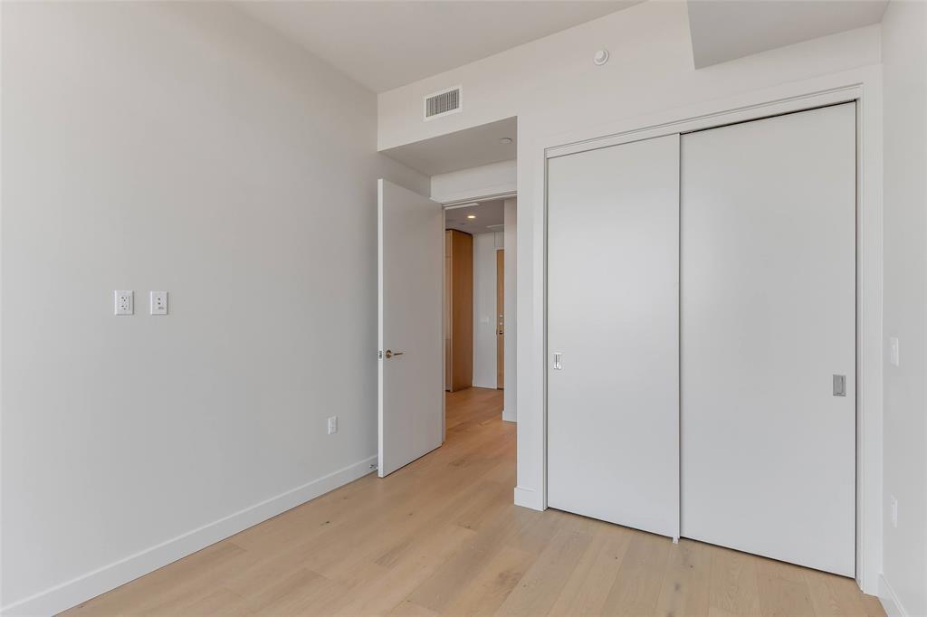 44 East Ave # 3109, Austin, TX 78701