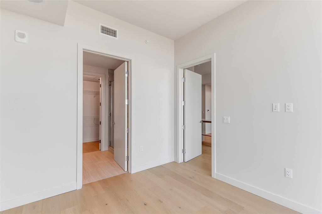 44 East Ave # 3109, Austin, TX 78701