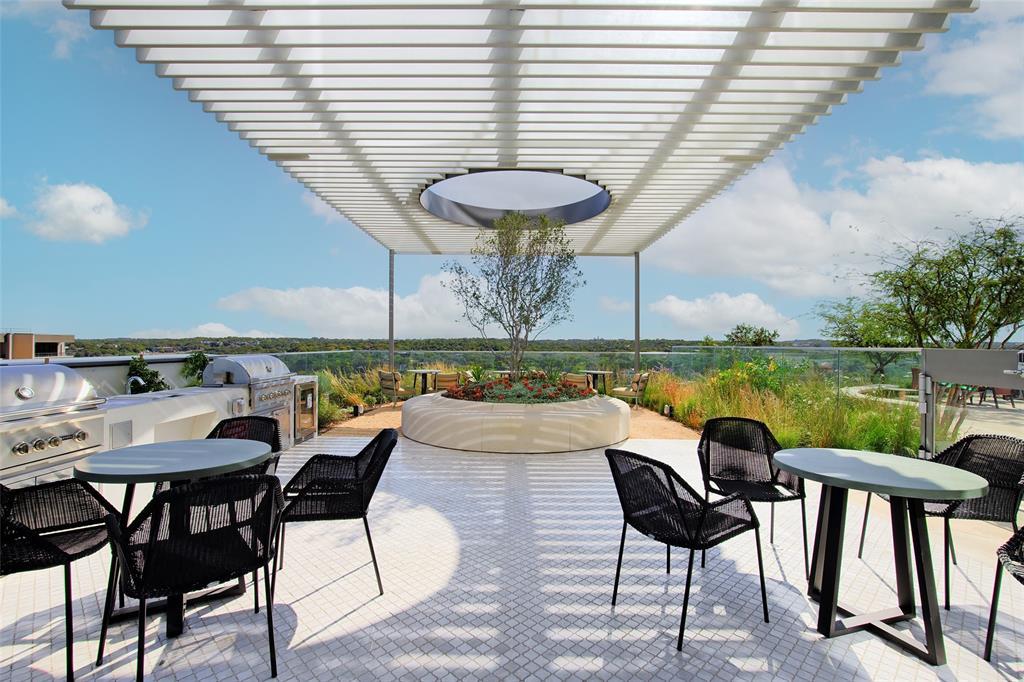 44 East Ave # 3109, Austin, TX 78701