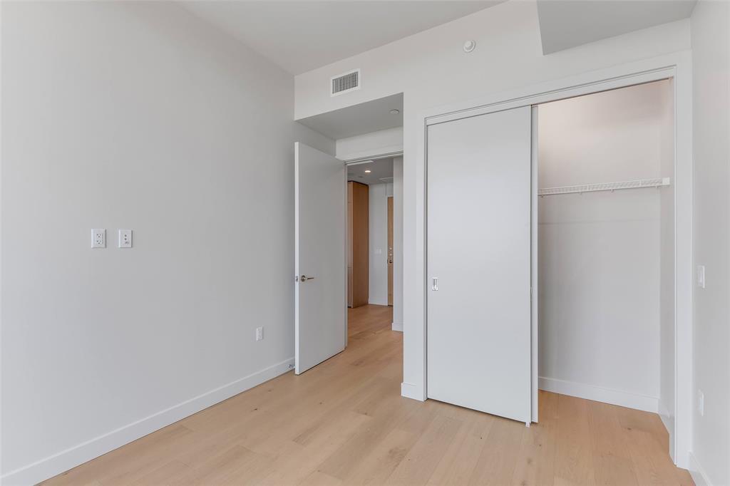 44 East Ave # 3109, Austin, TX 78701