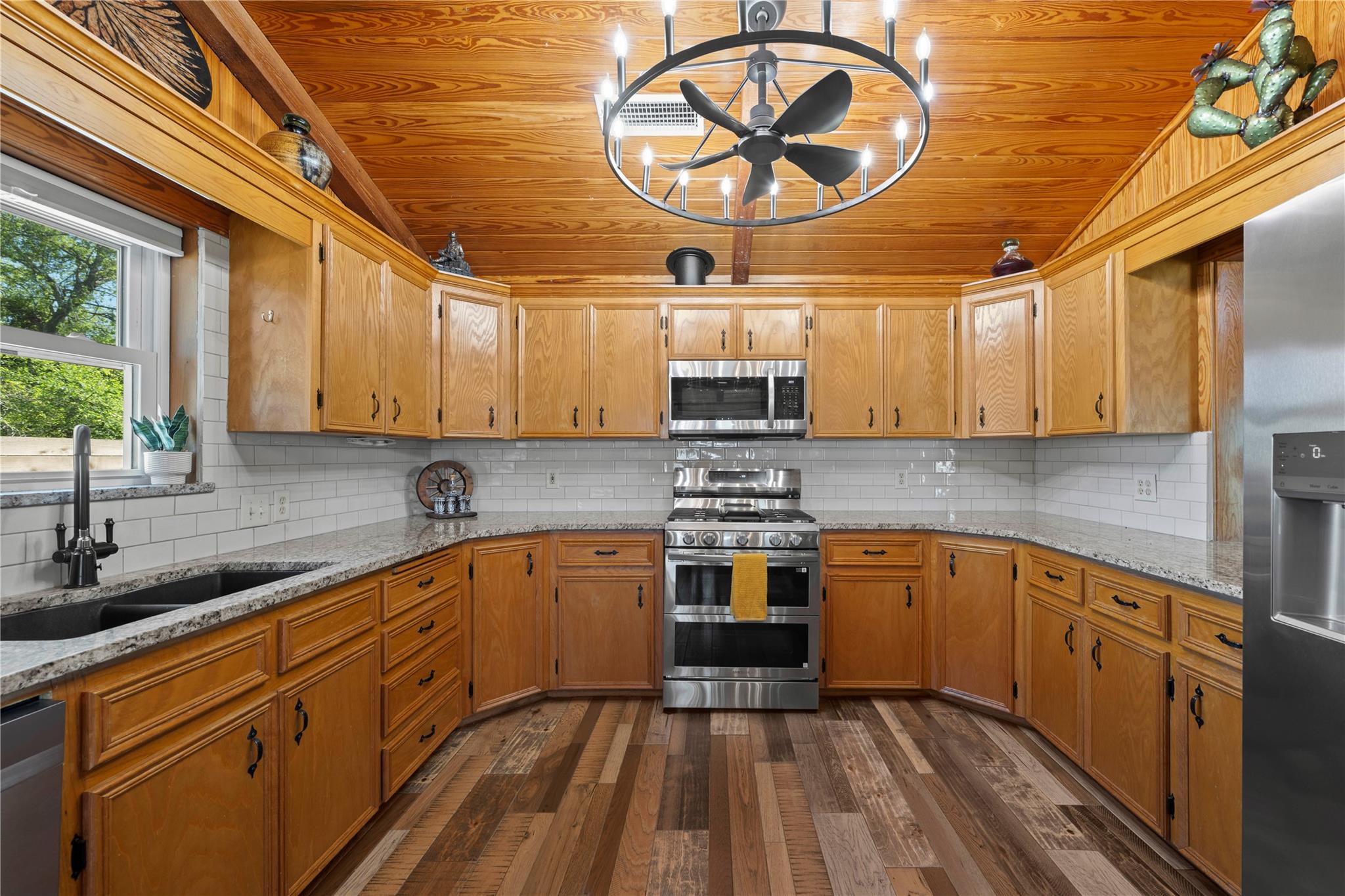 5597 Cliff Ln, Temple, TX 76502