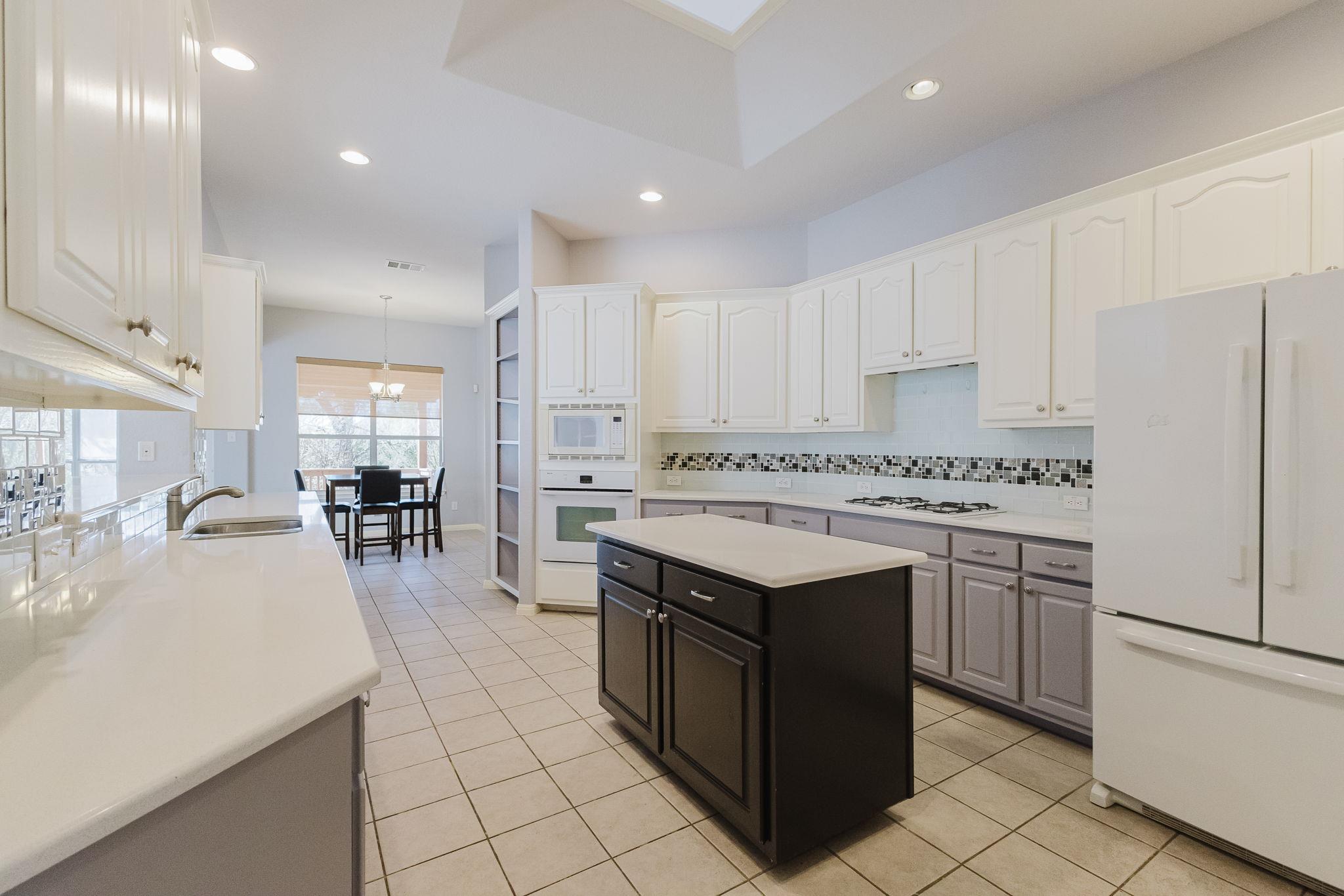 2915 Cashell Wood Dr, Cedar Park, TX 78613