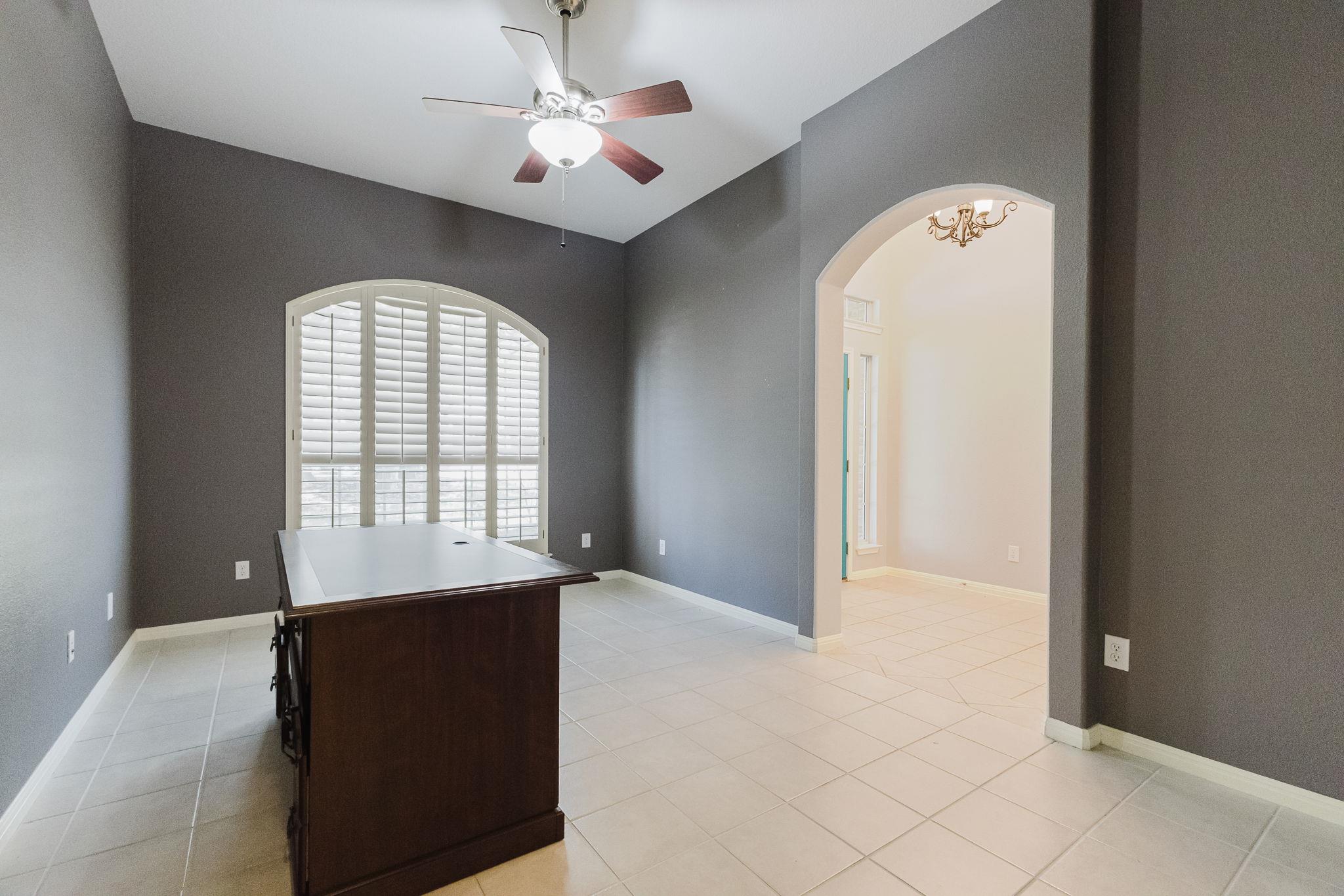 2915 Cashell Wood Dr, Cedar Park, TX 78613