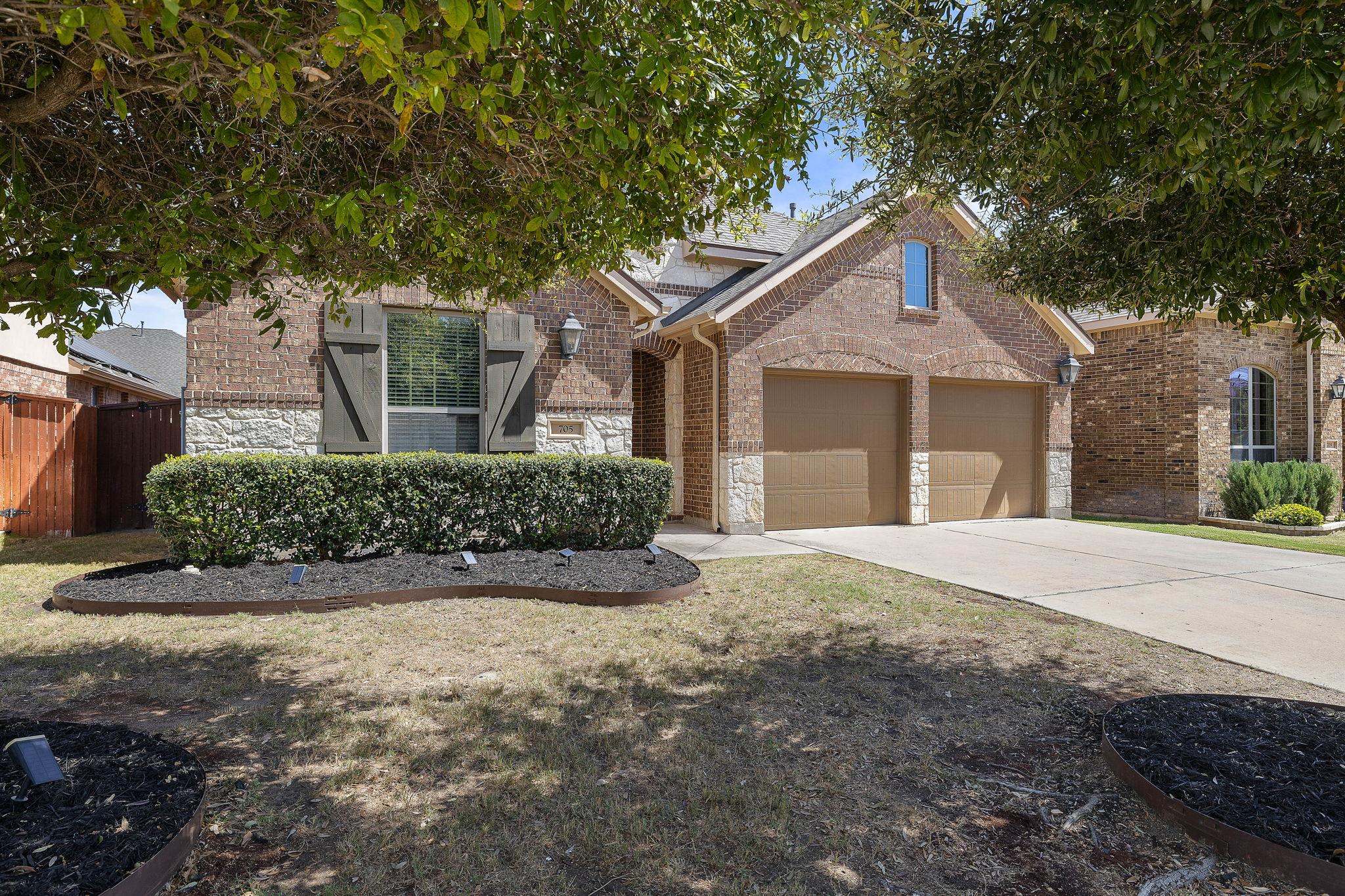 705 Garner Park Dr, Georgetown, TX 78628