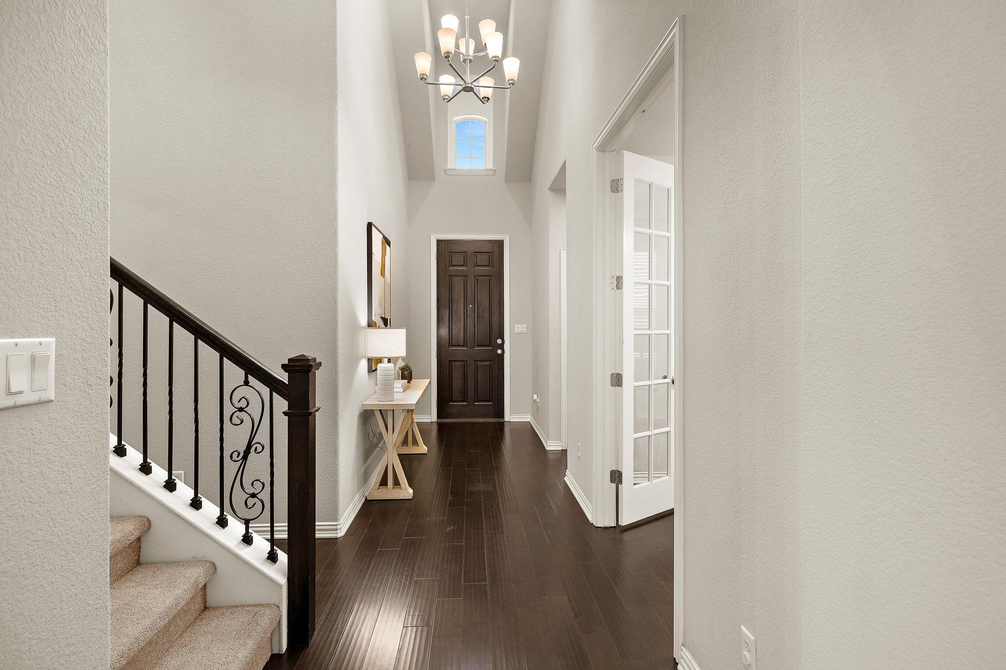 705 Garner Park Dr, Georgetown, TX 78628