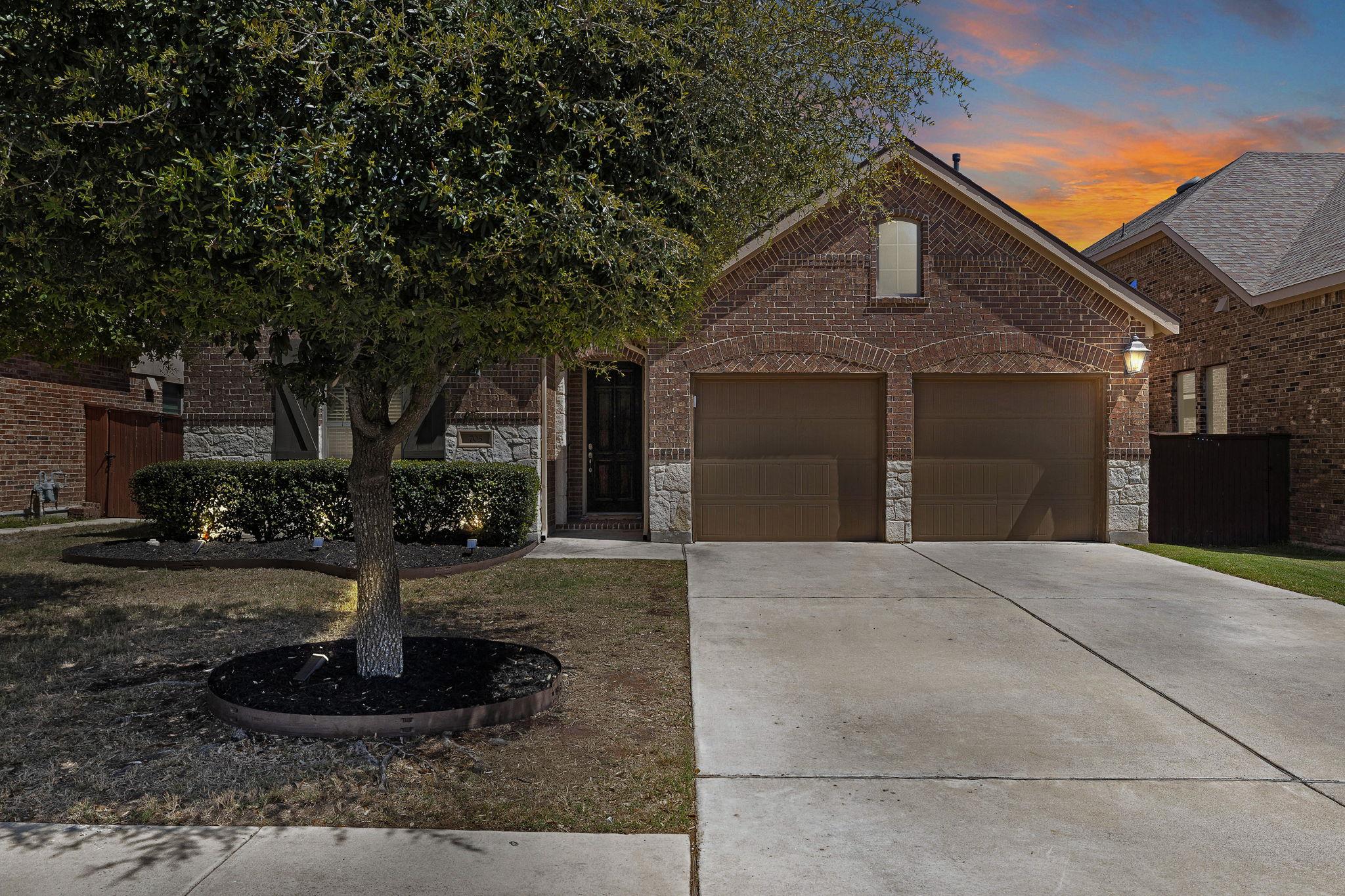 705 Garner Park Dr, Georgetown, TX 78628