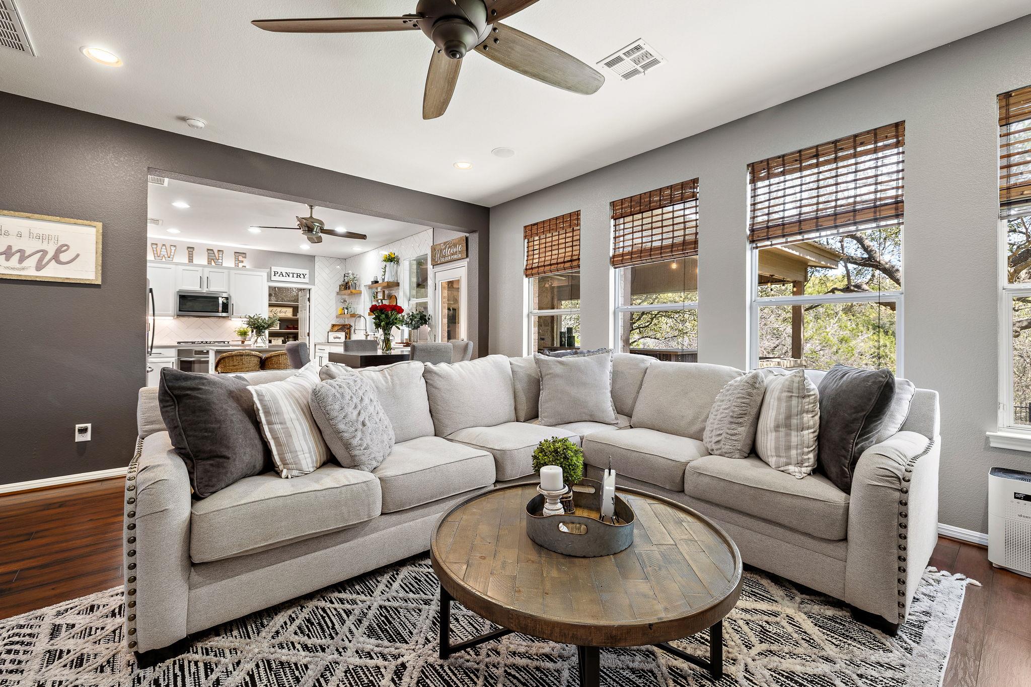 911 LINDEN Loop, Cedar Park, TX 78613