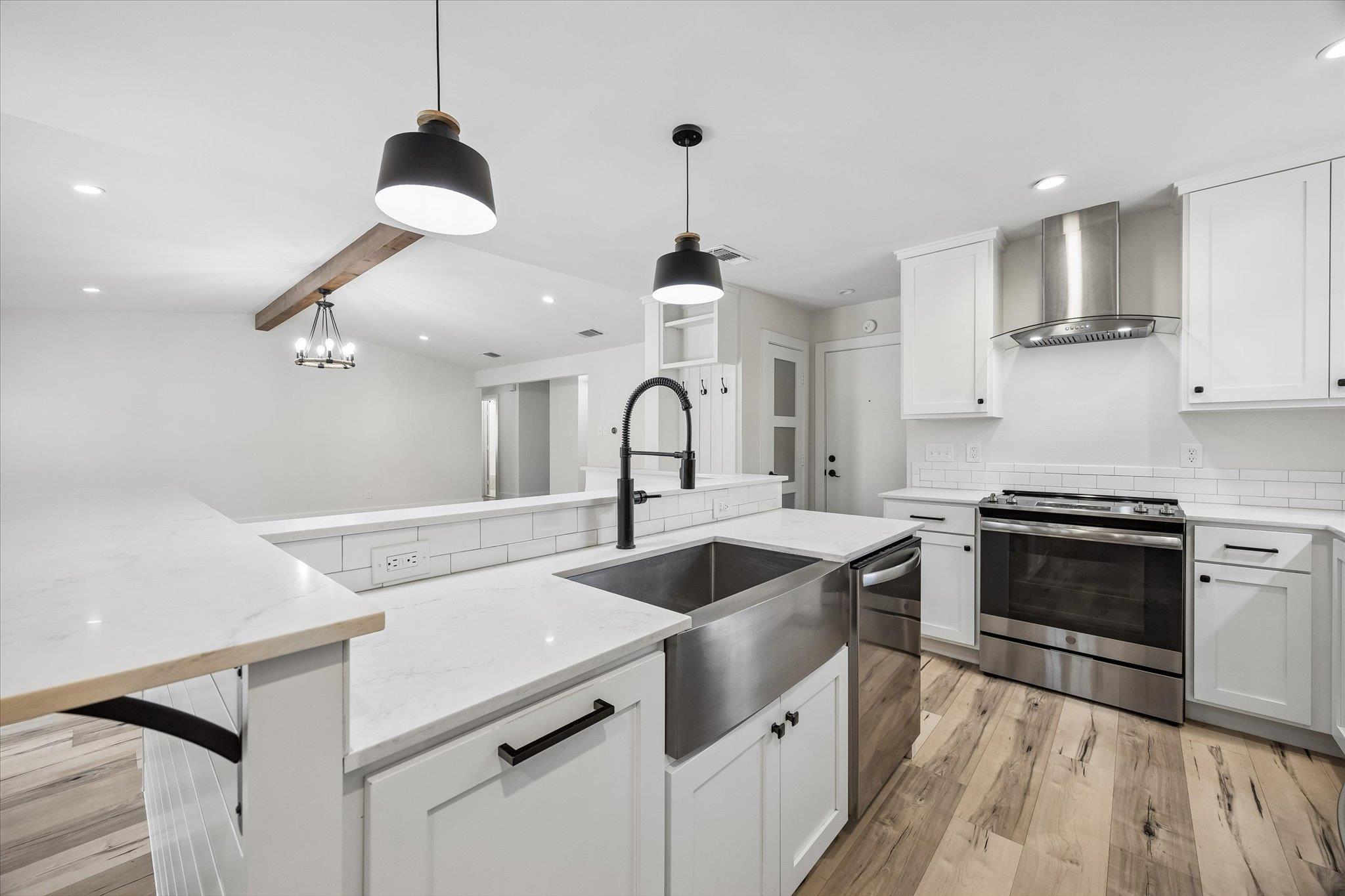 3103 Canter Ln, Austin, TX 78759