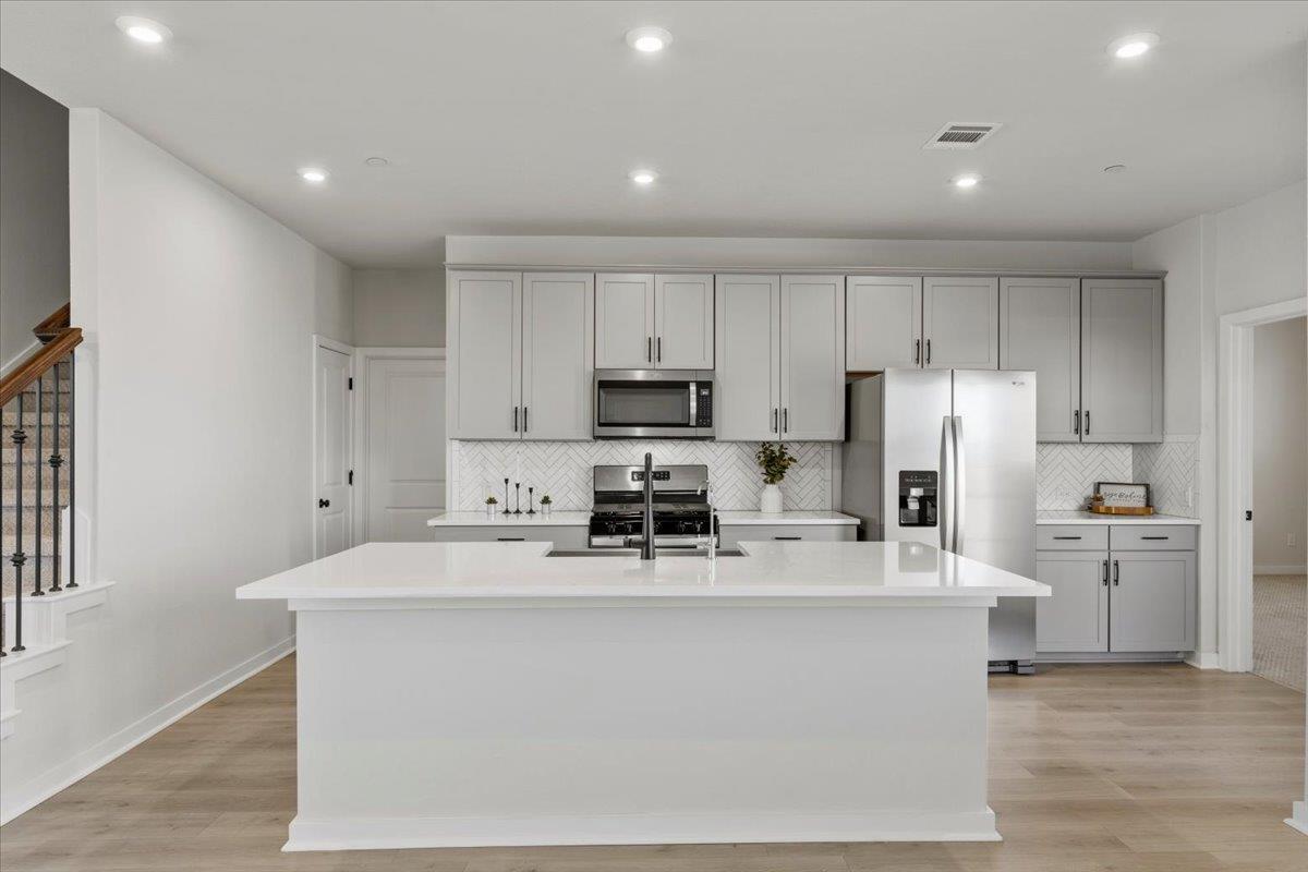 2500 FOREST CREEK Dr # 1104, Round Rock, TX 78665