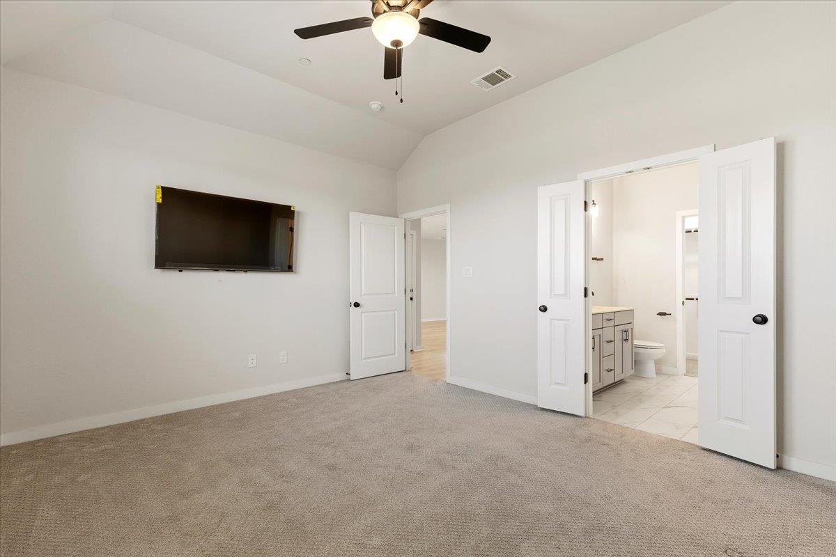 2500 FOREST CREEK Dr # 1104, Round Rock, TX 78665