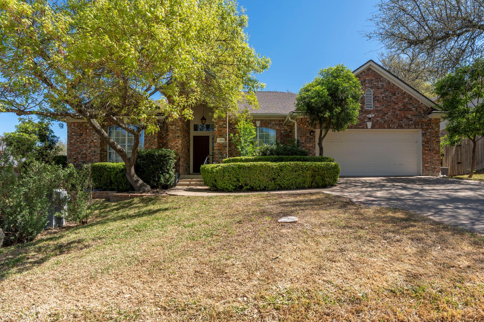 1906 Holly Hill Dr, Leander, TX 78641