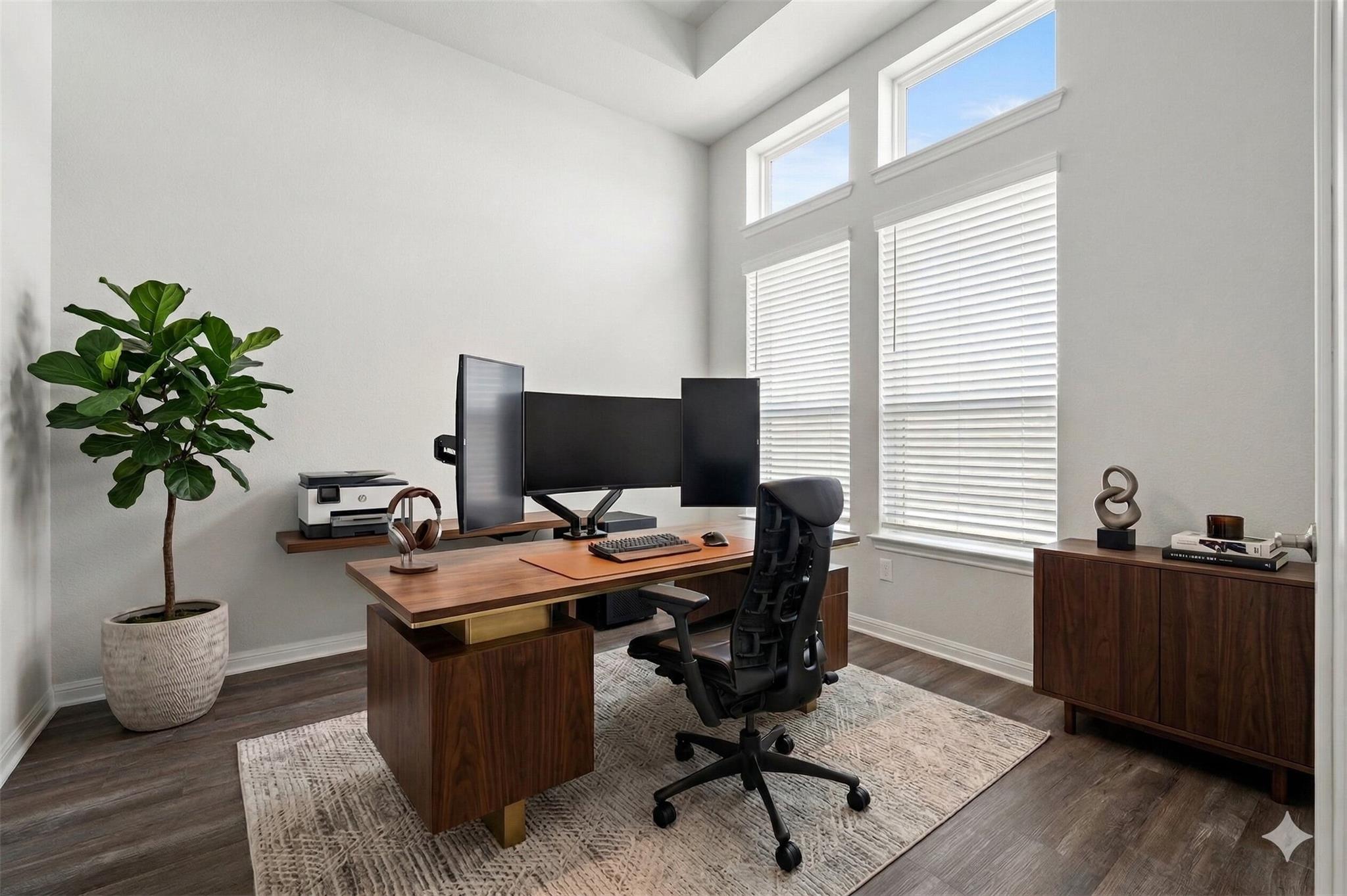 604 Spindrift Ln, Leander, TX 78641