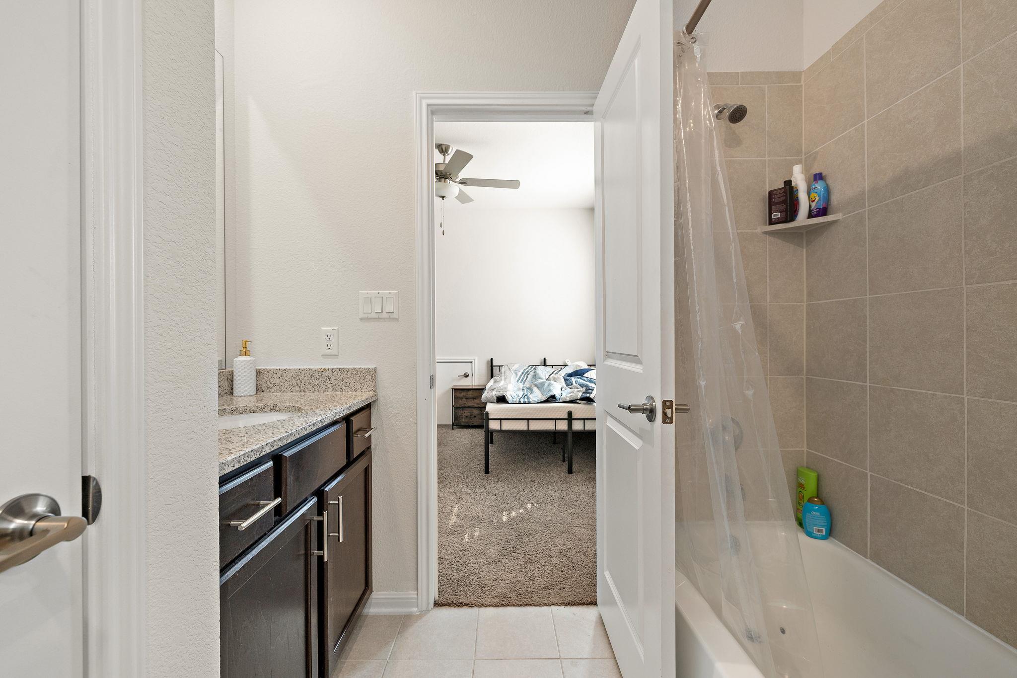 604 Spindrift Ln, Leander, TX 78641