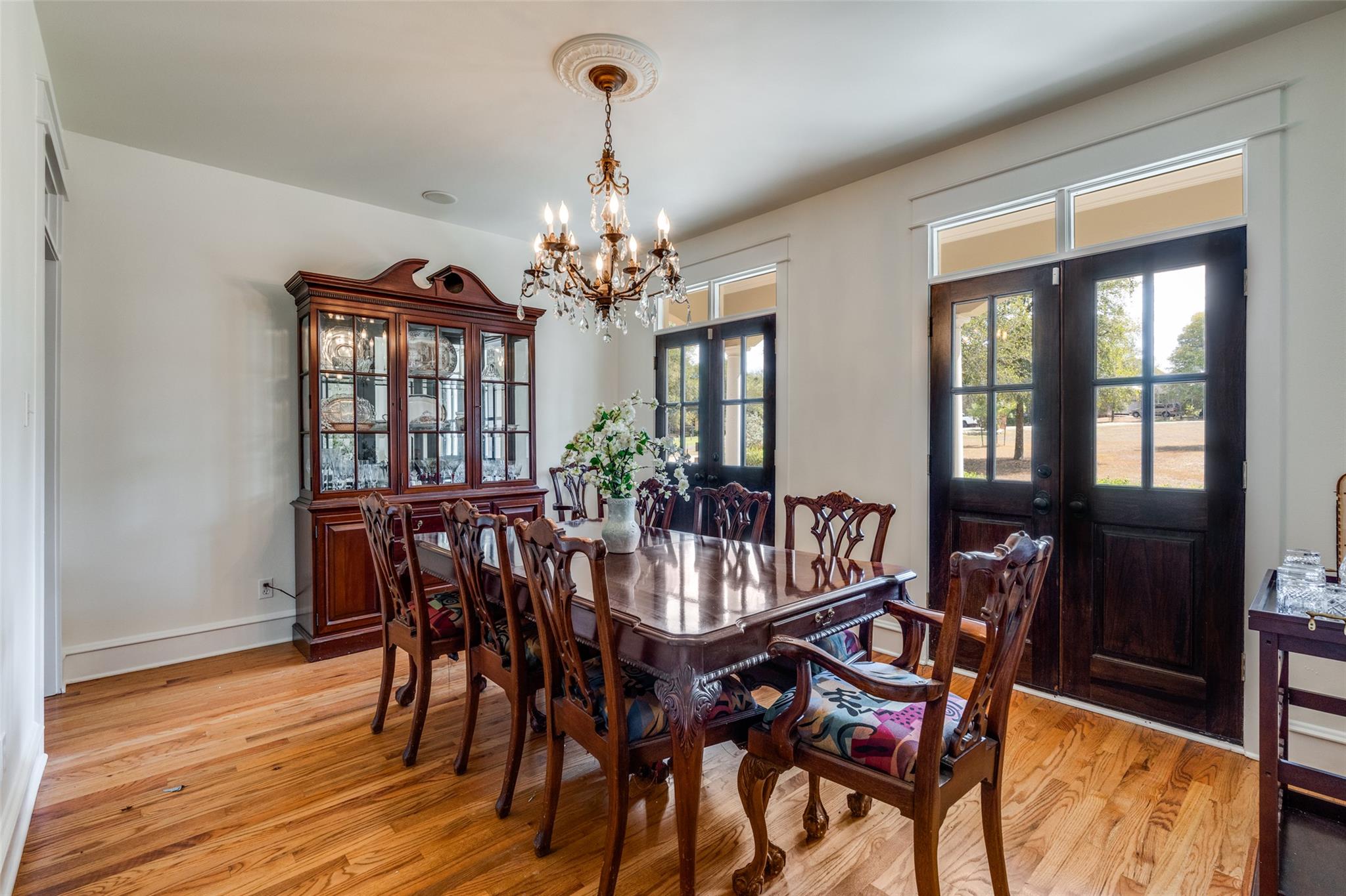 133 Concho Dr, Cedar Creek, TX 78612