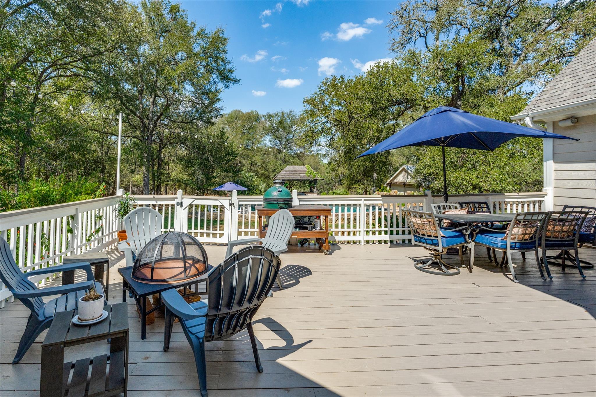 133 Concho Dr, Cedar Creek, TX 78612