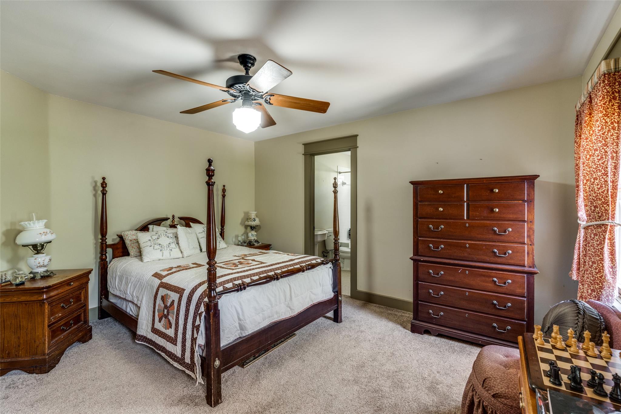 133 Concho Dr, Cedar Creek, TX 78612