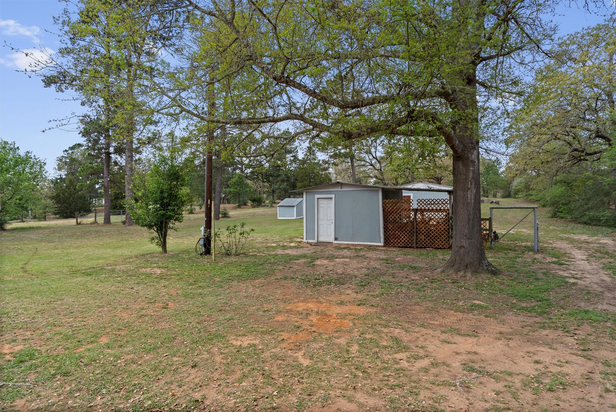 836 Cottletown Rd, Smithville, TX 78957