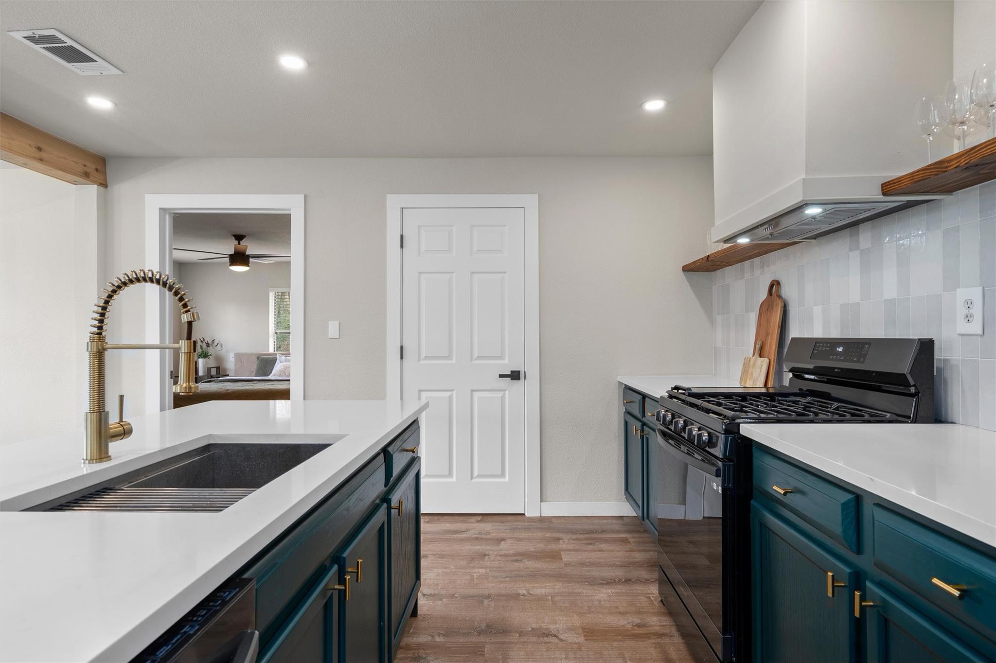 836 Cottletown Rd, Smithville, TX 78957