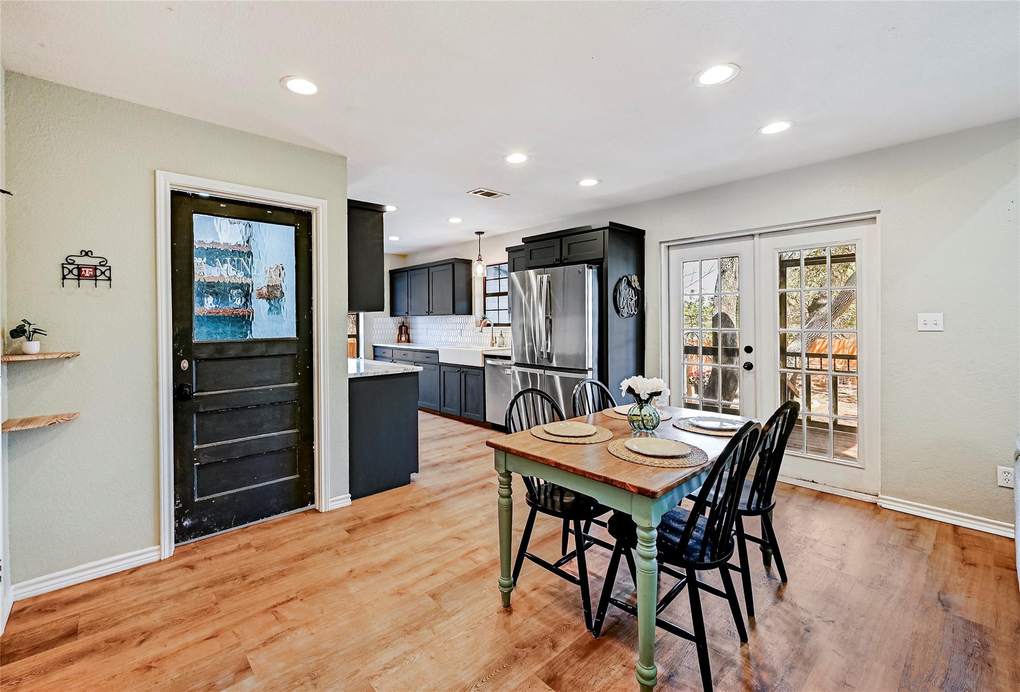 12 Deer Ridge Rd, Wimberley, TX 78676