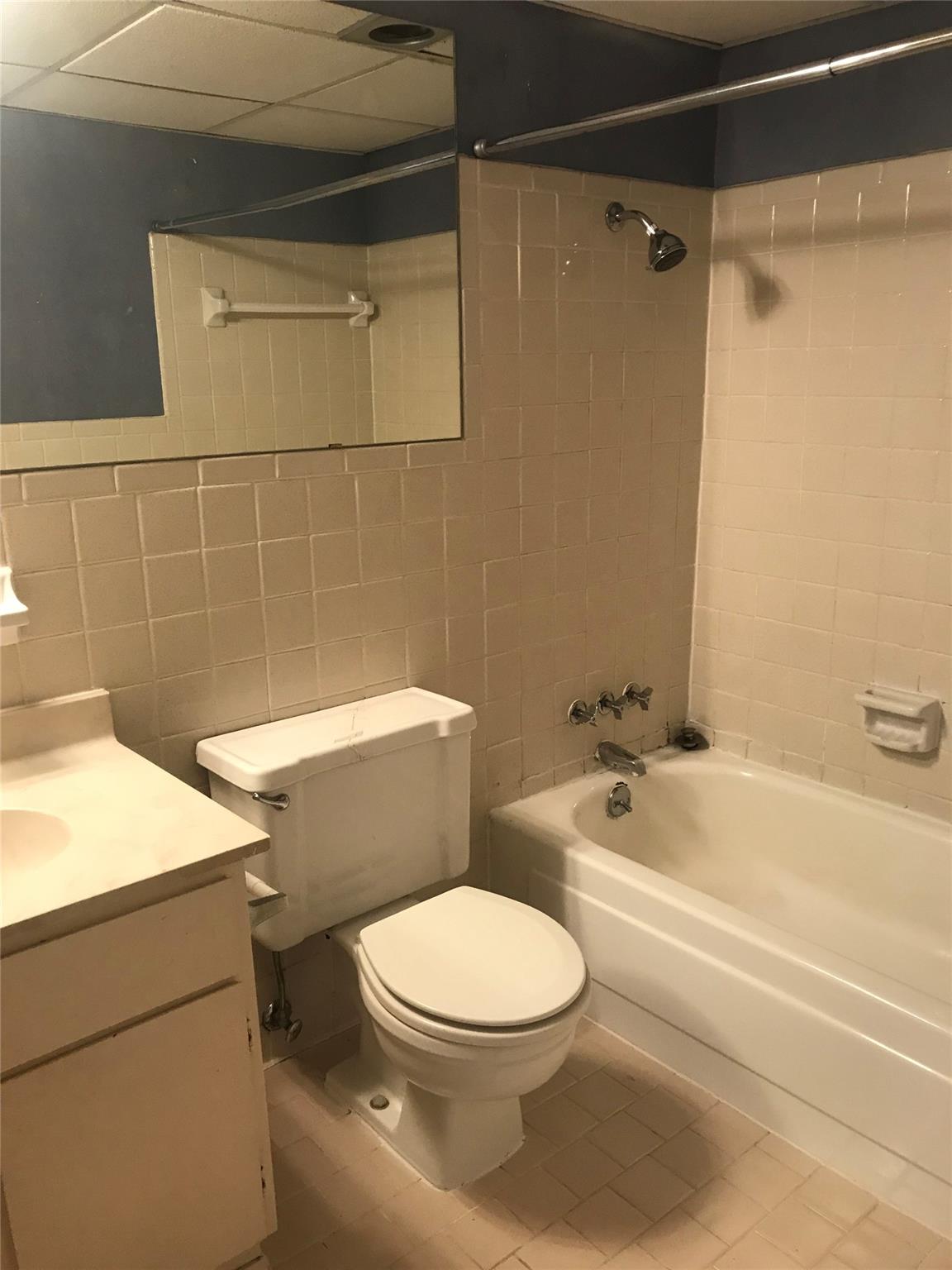 1800 LAVACA St # 310, Austin, TX 78701