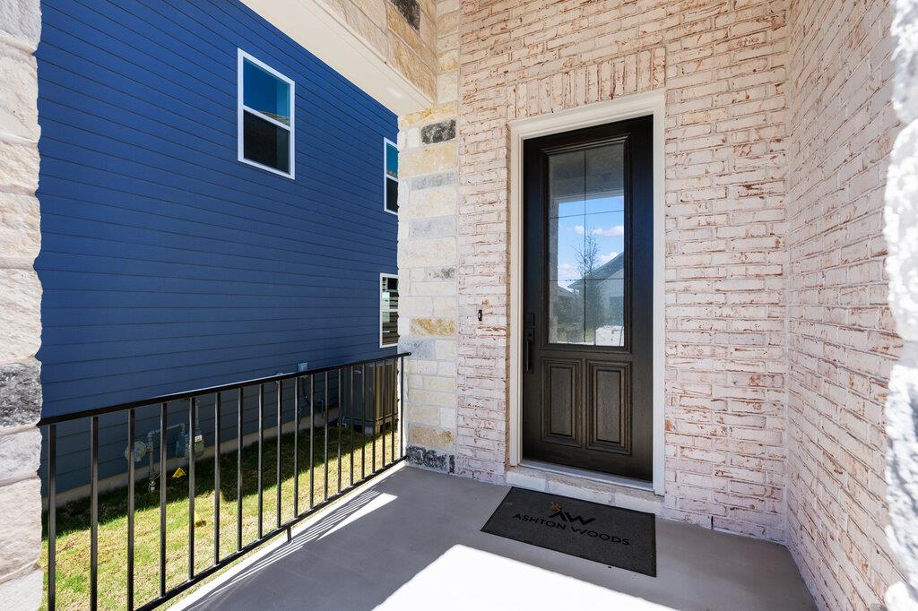 253 Ranier Way, Dripping Springs, TX 78620