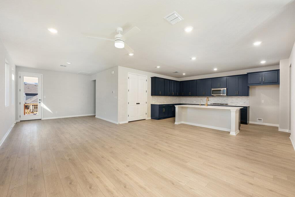 253 Ranier Way, Dripping Springs, TX 78620