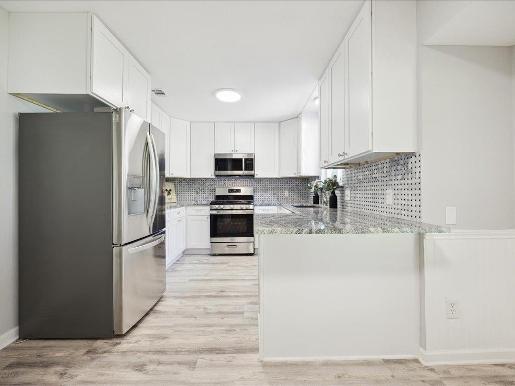 7302 Meadowood Drive Dr, Austin, TX 78723