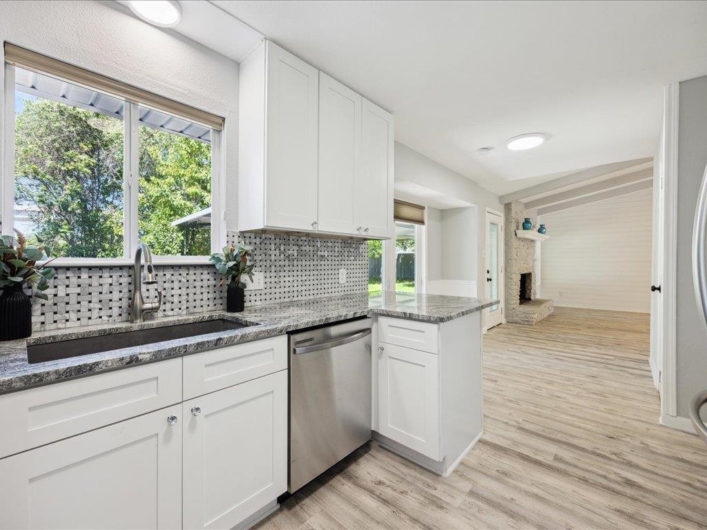 7302 Meadowood Drive Dr, Austin, TX 78723