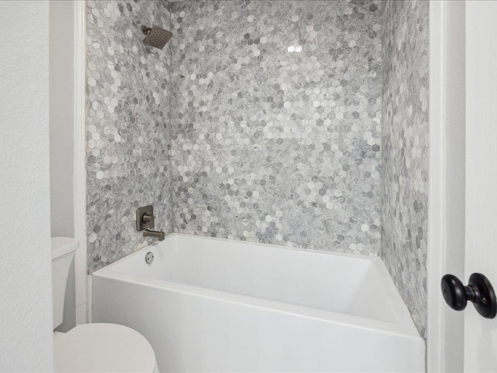 7302 Meadowood Drive Dr, Austin, TX 78723