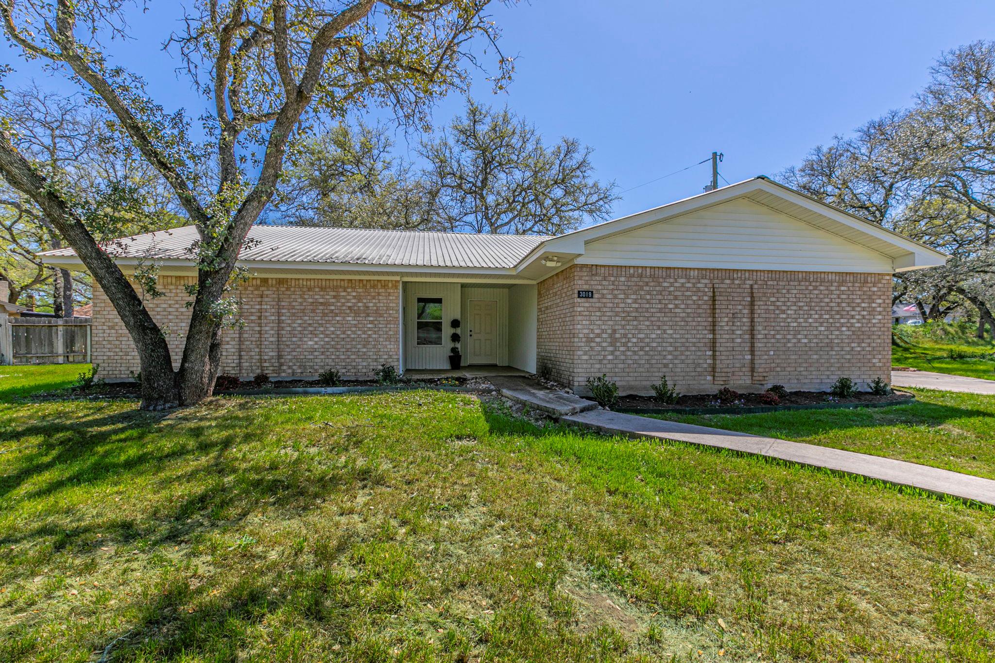 3019 Summit Dr, Belton, TX 76513