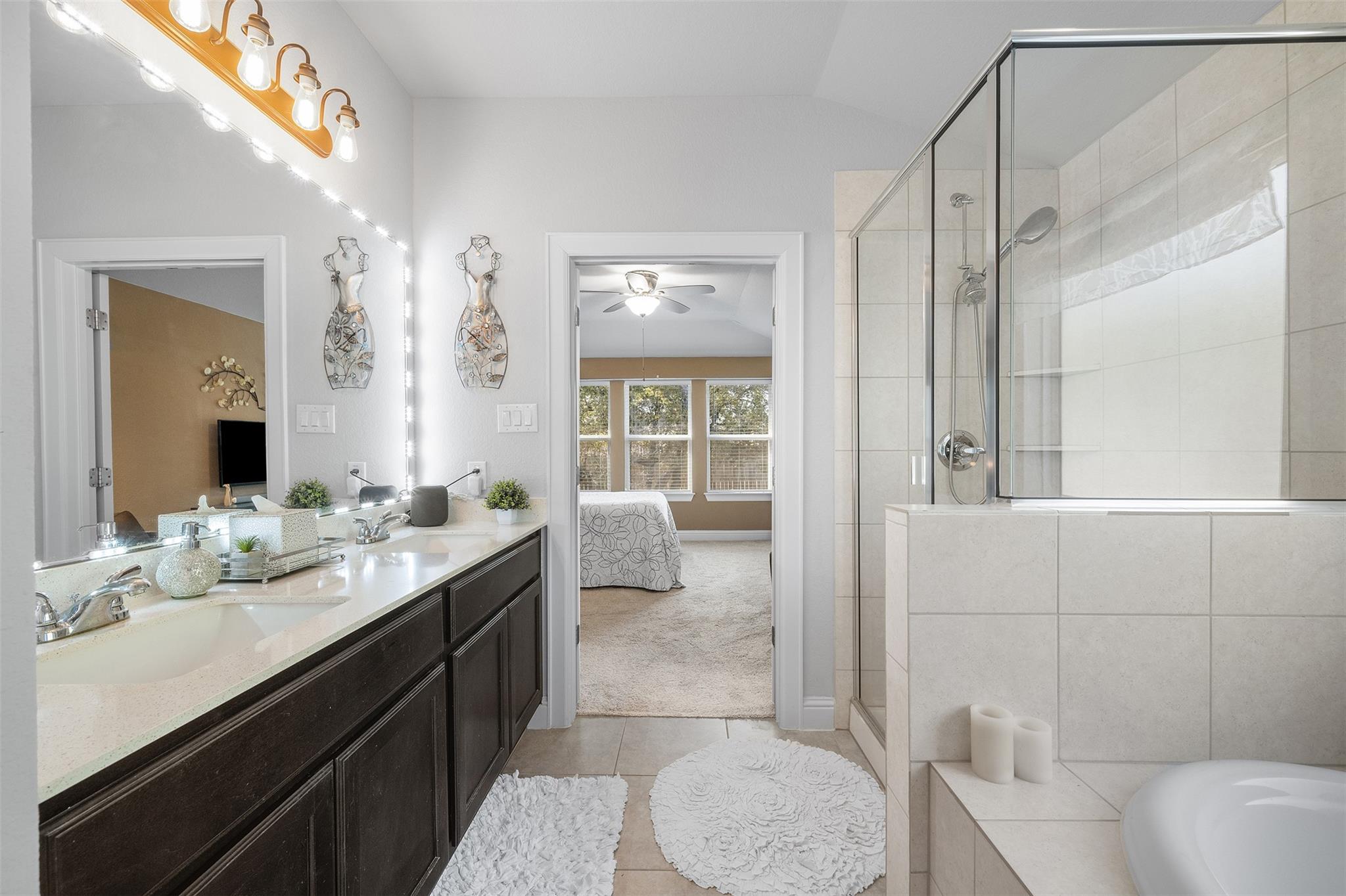 5302 Thunderbird St, Lago Vista, TX 78645