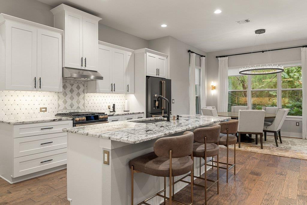 3018 Sunridge Dr # 8, Austin, TX 78741