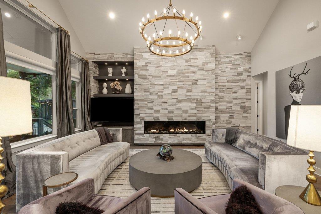 3018 Sunridge Dr # 8, Austin, TX 78741