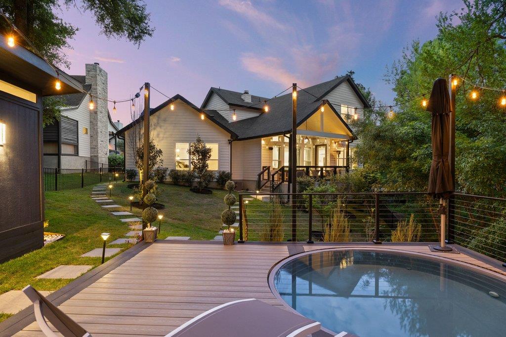 3018 Sunridge Dr # 8, Austin, TX 78741