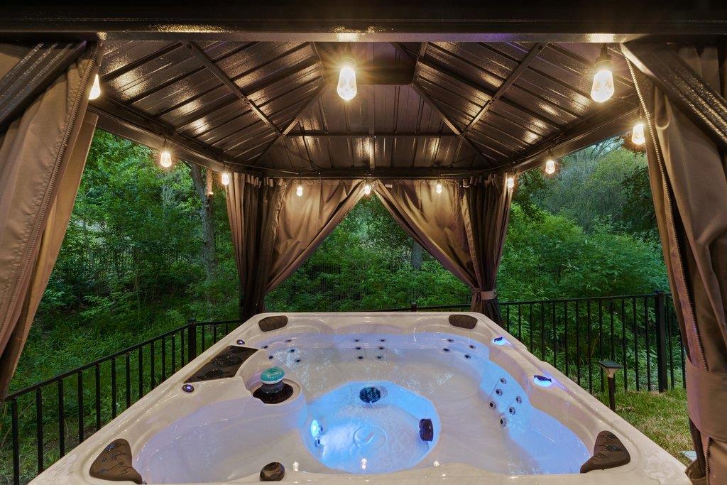 3018 Sunridge Dr # 8, Austin, TX 78741