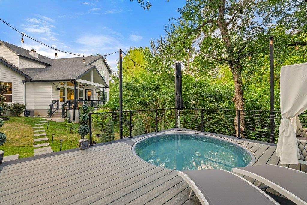 3018 Sunridge Dr # 8, Austin, TX 78741