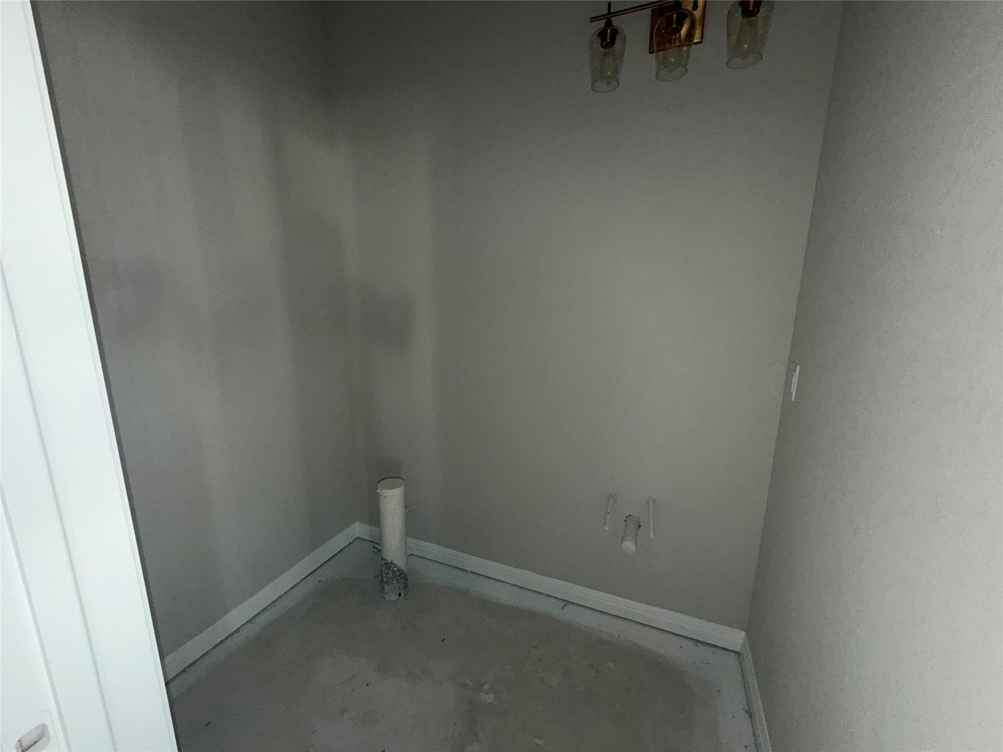 312 Leeland Dr, Liberty Hill, TX 78642