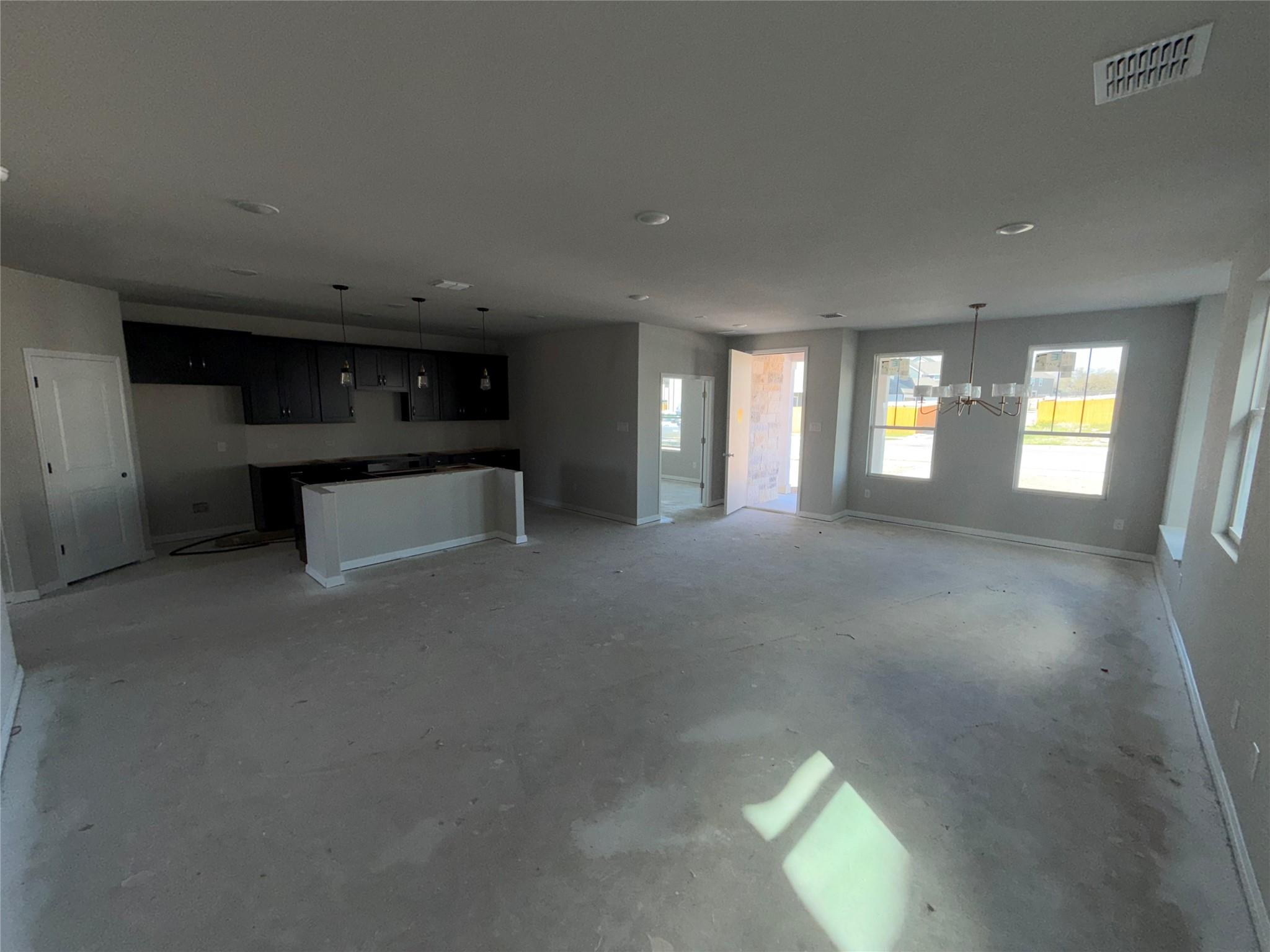 312 Leeland Dr, Liberty Hill, TX 78642