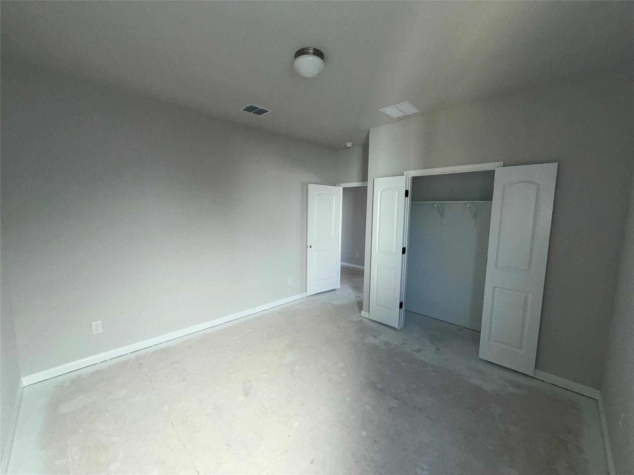 312 Leeland Dr, Liberty Hill, TX 78642