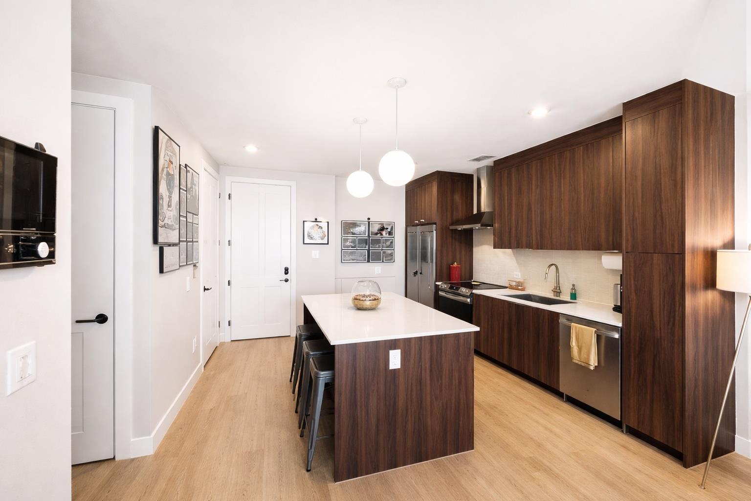 1701 Simond Ave # 625, Austin, TX 78723