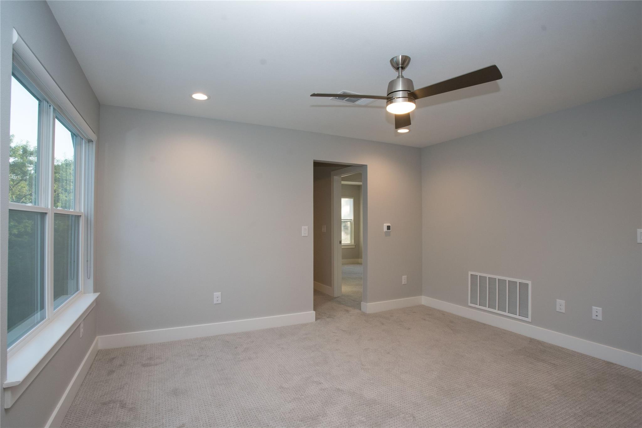 3018 Sunridge Dr # 9, Austin, TX 78741